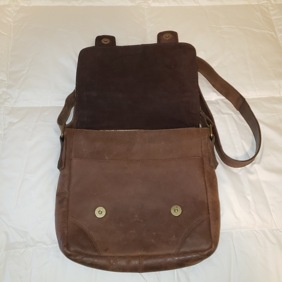 Claire Chase Leather Messenger Bag - Picture 6 of 8